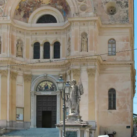 Apartamento Locazione Turistica Casa Bianca San Remo